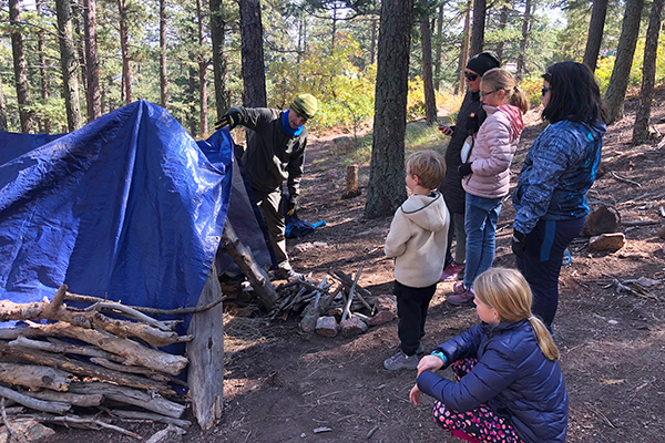Outdoor School: Family, Forts and Fires - CMZoo